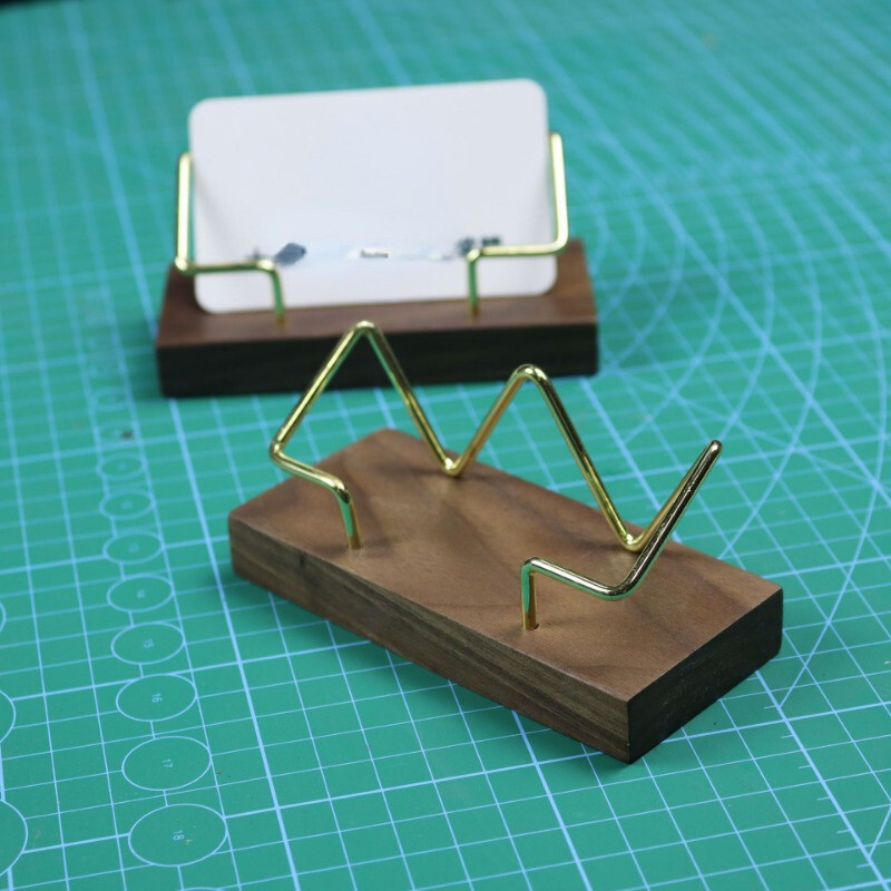 Кутия за визитки Дървена поставка за визитки Бюро Офис Декорация Кутия за карти Аксесоари за работно бюро в училище