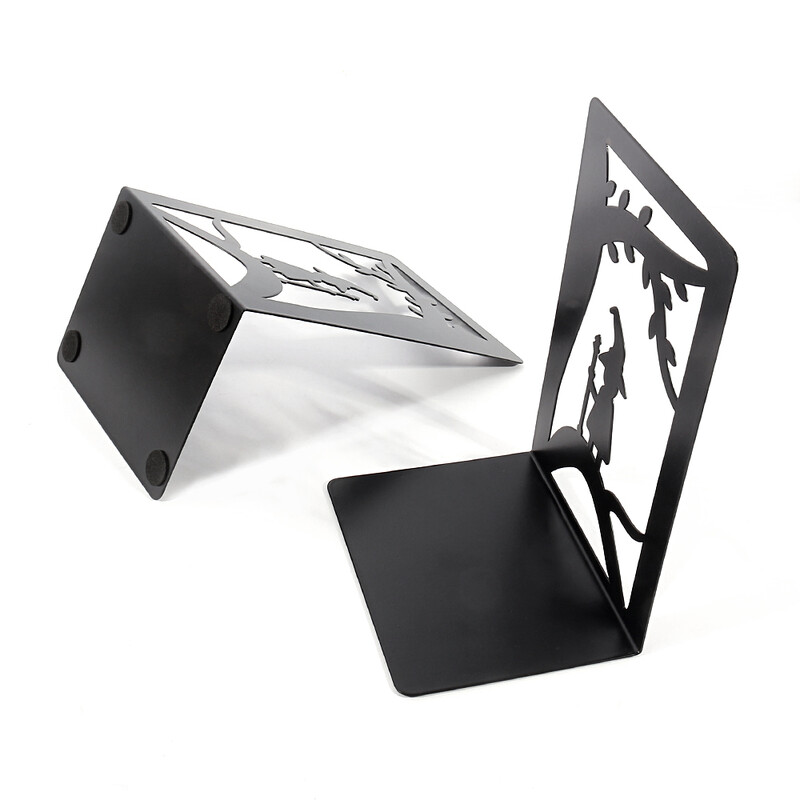 Suport de cărți cu vrăjitoare de copac de munte drăguț Capetele de cărți din metal negru Păstrați biroul ordonat Raft pentru cărți de Halloween Decorare raft cărți Stand Cadouri