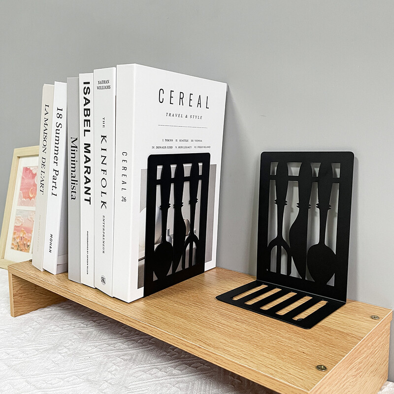Персонализирани книгодържатели за прибори за хранене Тежки метални книгоразделители Настолни книгоразделители за любители на книги Железен рафт