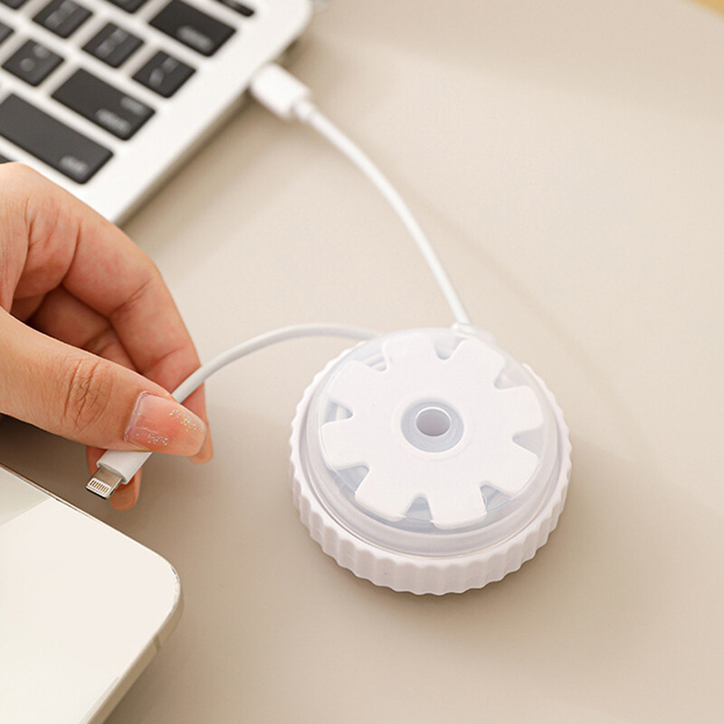 1 vnt. teleskopinio duomenų kabelio laikymo dėžutė, nešiojama daugiafunkcė įkrovimo kabelis, besisukantis apvija ir laikymo kabelio tvarkytuvas