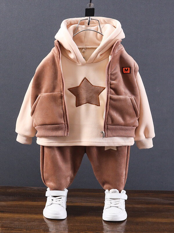 Петлъчева звезда за момчета плюс кадифе и удебелен комплект от три части зима 2024 нов детски моден спортен костюм детско зимно облекло