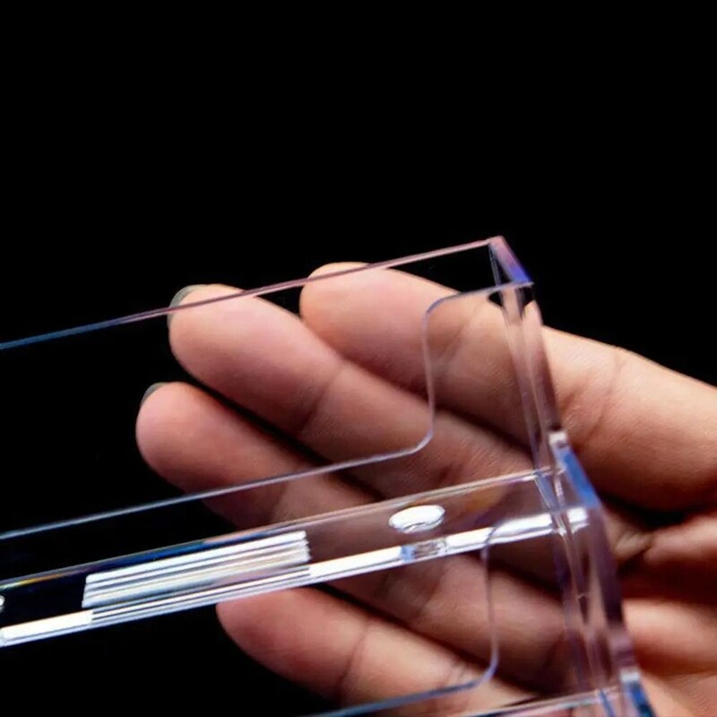 Skaidrus darbalaukio lentynos dėžutės vizitinių kortelių dėklas, skirtas biuro plastikiniam skaidriam laikymo stendui