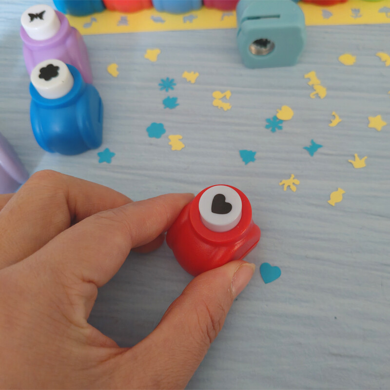 1 бр. Мини 8 mm Направи си сам занаятчийски перфоратор за перфоратор за скрапбукинг Ръчно изработен перфоратор за изрязани карти за перфоратор за хартия за подаръчни карти Направи си сам