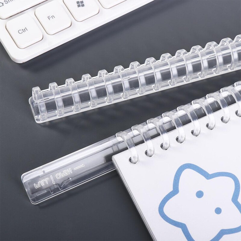 Колекция Клипове Органайзер за файлове Свободни листове Книга Подвързия Пръстени Подвързии Шипове Пластмасов гребен Подвързии Подвързия Кръг Пръстен