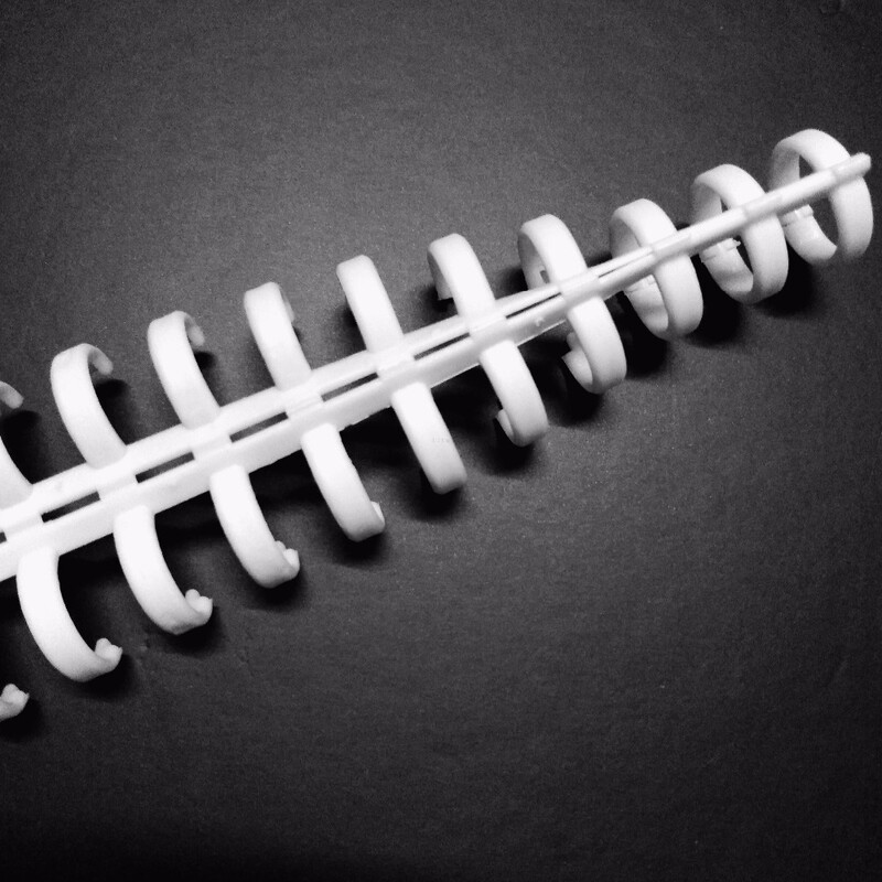 12 mm, 25 rupa, plastični prstenovi za uvezivanje, zavojna opruga, spiralna traka za uvezivanje, prsten za bilježnicu, školski uredski pribor