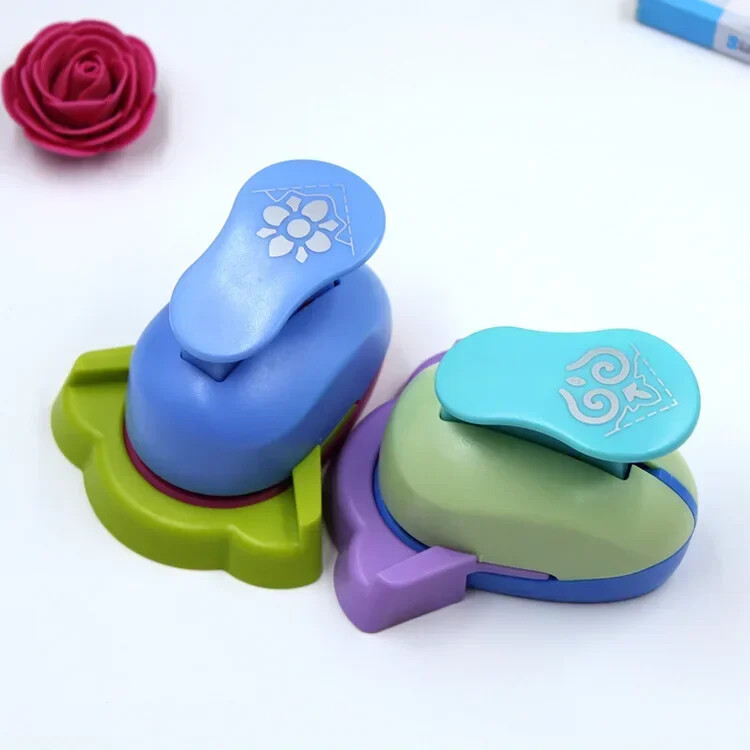 DIY nurgastants, reljeefpaberi nurgalõikur meisterdamise trimmer väljalõigete albumi paberikäsitöö augustantsile