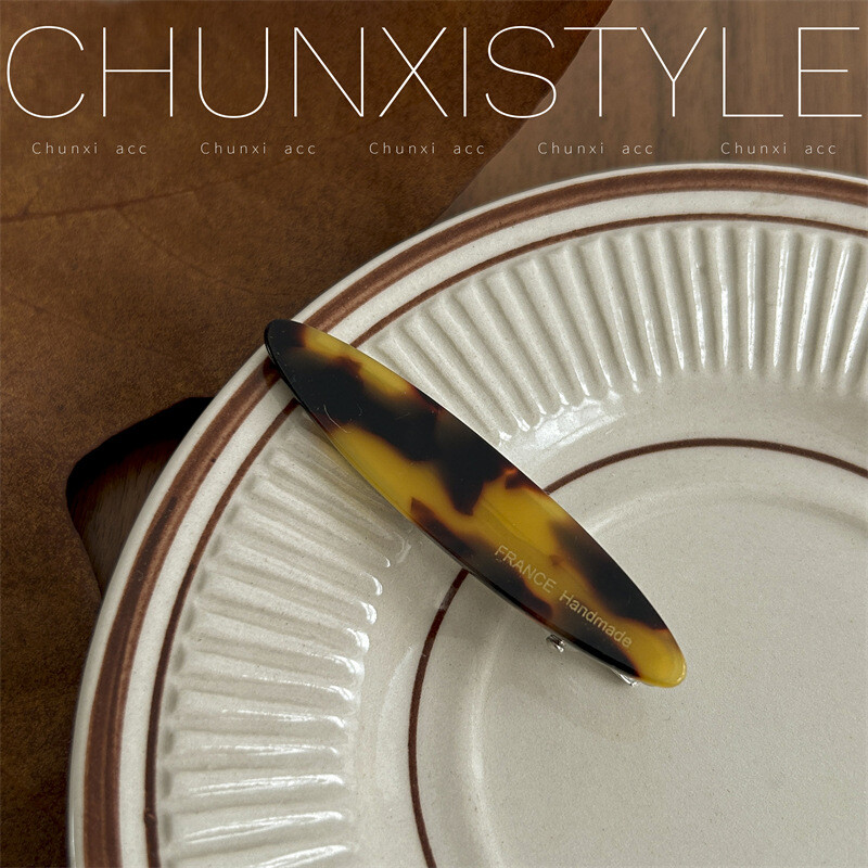 ühesõnaline juukseklamber lihtne retro otsmikuklamber tukkidega katkised juukseklambrid kallid mütsid küljeluu klamber