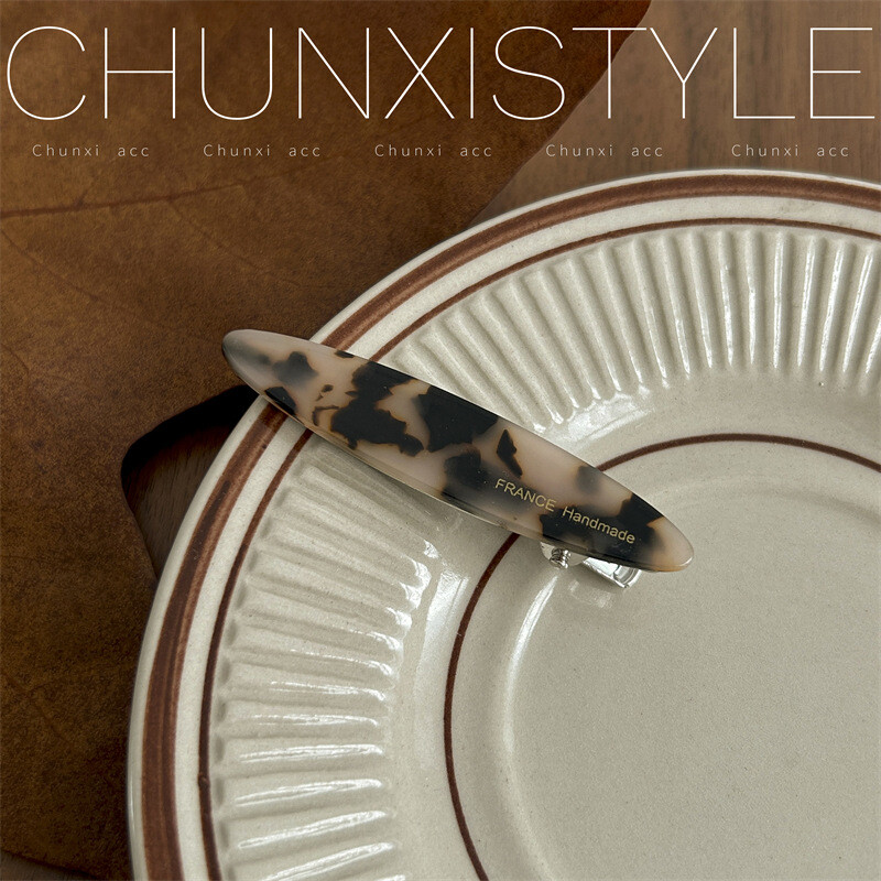 ühesõnaline juukseklamber lihtne retro otsmikuklamber tukkidega katkised juukseklambrid kallid mütsid küljeluu klamber