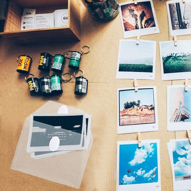 10 pakuočių A7 dydžio įvairių spalvų maži plastikiniai vokai su užsegimu ir kilpa plastikiniai vokai, skirti indekso kortelių kuponams