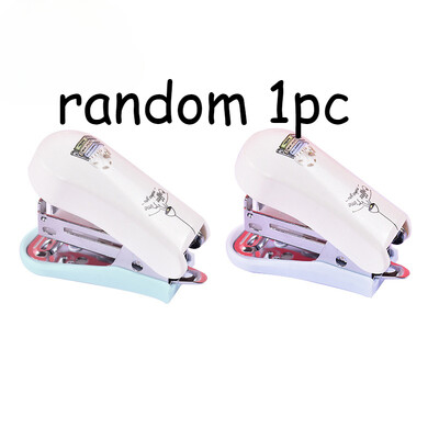 Mini multifilmide klammerdaja plastikust õpilaste kirjatarbed Kawaii klammerdaja minipaberköitja geomeetriline käsitsi klammerdaja kirjatarbed