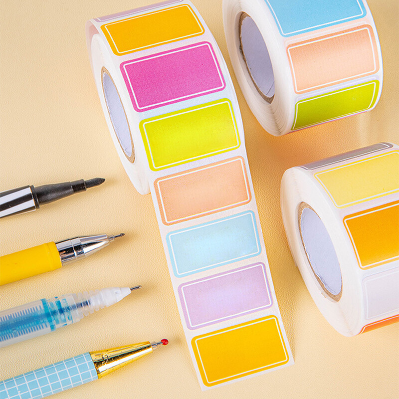 500 части на ролка Водоустойчиви цветно кодирани индексни раздели - Живи издръжливи лепкави етикети за организиране, персонализирани етикети с имена