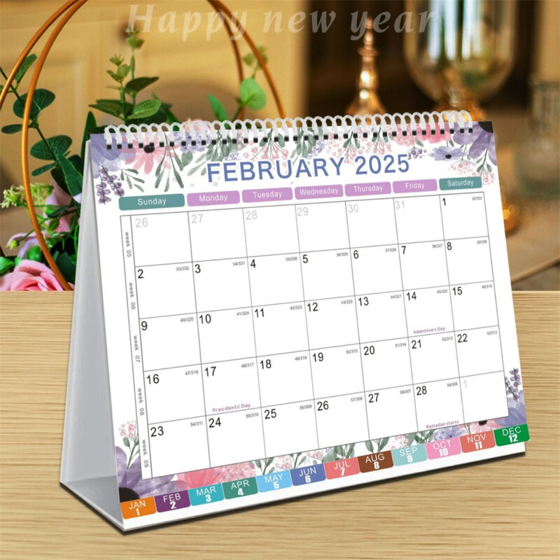 2025-2026 Coil lauakalender koos memomärkmetega lauaplaadi ümberpööramise ajakava kodukontori koolitarvete kuukalender