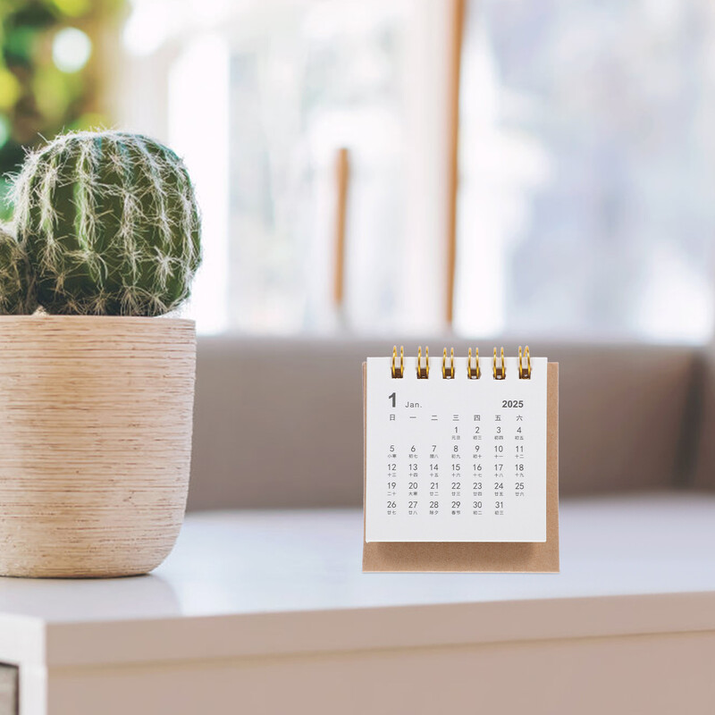 2025 Настолен календар Офис за настолен работен декор Бележка Стояща малка украса за рожден ден Момиче 2024-2025 Декоративна ежедневна употреба