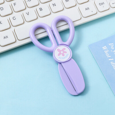 Käsitsi valmistatud käärid ei tee kätele haiget värvi ümmargune pea plastikust turvakäärid väikesed tööjõudu säästvad paberikäärid