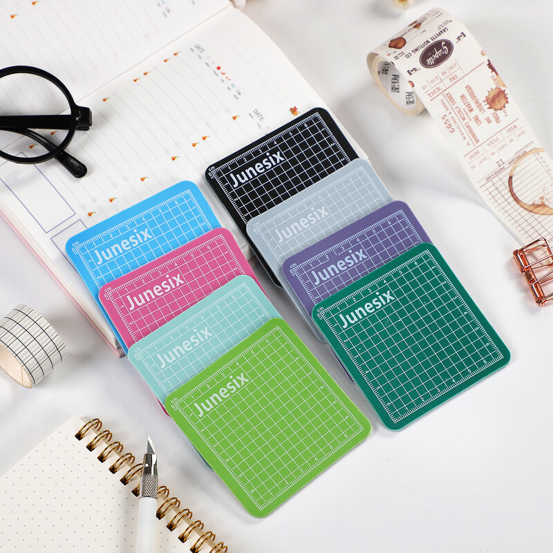 8 * 8 cm jauks mini modeļa griešanas paliktnis Creative Kawaii DIY daudzfunkcionāls gravēšanas izdevums papīra griešanas sliedes griešanas rīks