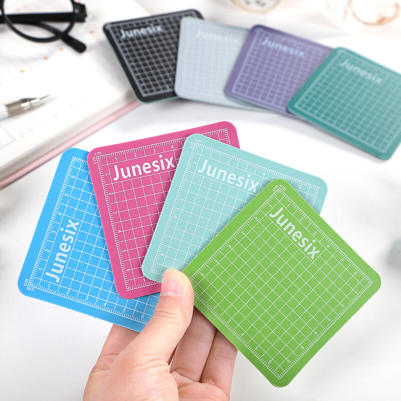 8 * 8 cm jauks mini modeļa griešanas paliktnis Creative Kawaii DIY daudzfunkcionāls gravēšanas izdevums papīra griešanas sliedes griešanas rīks