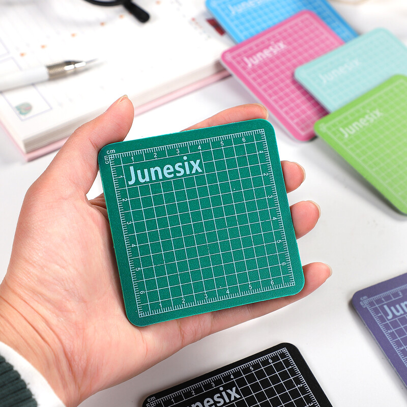 8 * 8 cm jauks mini modeļa griešanas paliktnis Creative Kawaii DIY daudzfunkcionāls gravēšanas izdevums papīra griešanas sliedes griešanas rīks