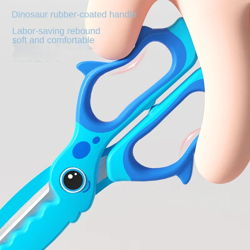 M&G 135 mm šķēres, kas ietaupa darbu, roku aizsargs, karikatūra bērniem, ar rokām darinātas šķēres, mazas dinozauru raksts zilas rozā zaļas, apaļas galvas drošības DIY papīra šķēres