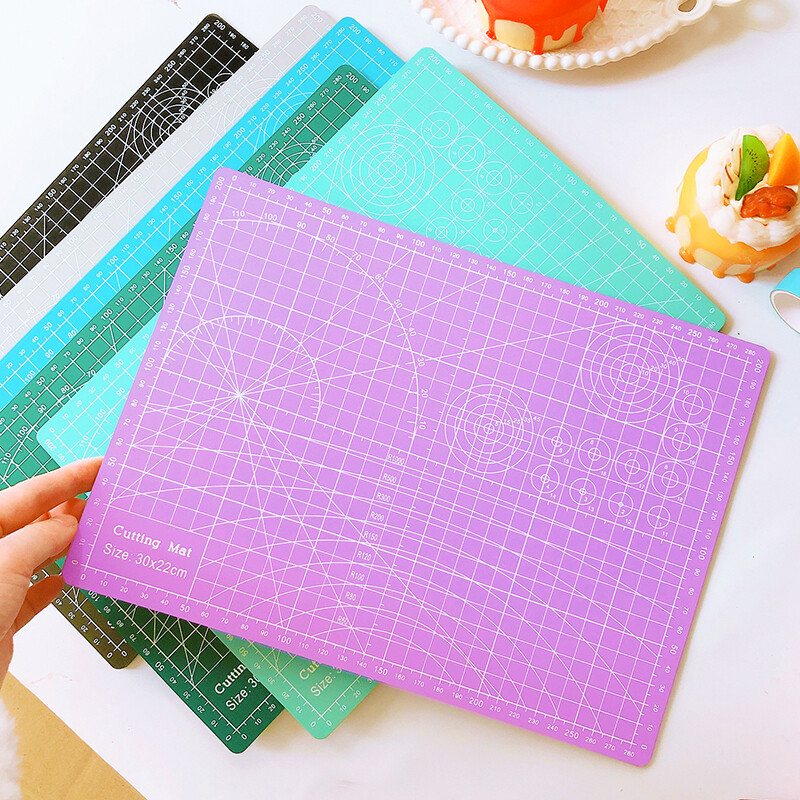 Covoraș de tăiat PVC A4 Tampă de tăiere laterală dublă pentru mese de tăiat mese de tăiat carduri Cuțit DIY Gravura Tabla de tăiat piele 123