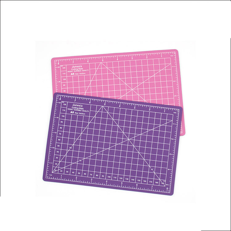 A5 divpusējs griešanas paklājs, griešanas paliktnis, savārstījums ar rokām izgatavots automātisks dziedinošs griešanas šķīvis tumši skolas piederumi 220x150x2mm