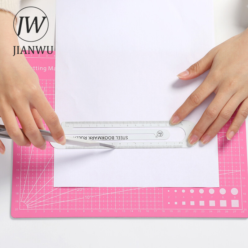 JIANWU 300*220mm manuāla galddatora griešanas dēlis Daudzfunkcionāls A4 griešanas paliktnis DIY mākslas gravēšanas rīks Piederumi Kancelejas piederumi