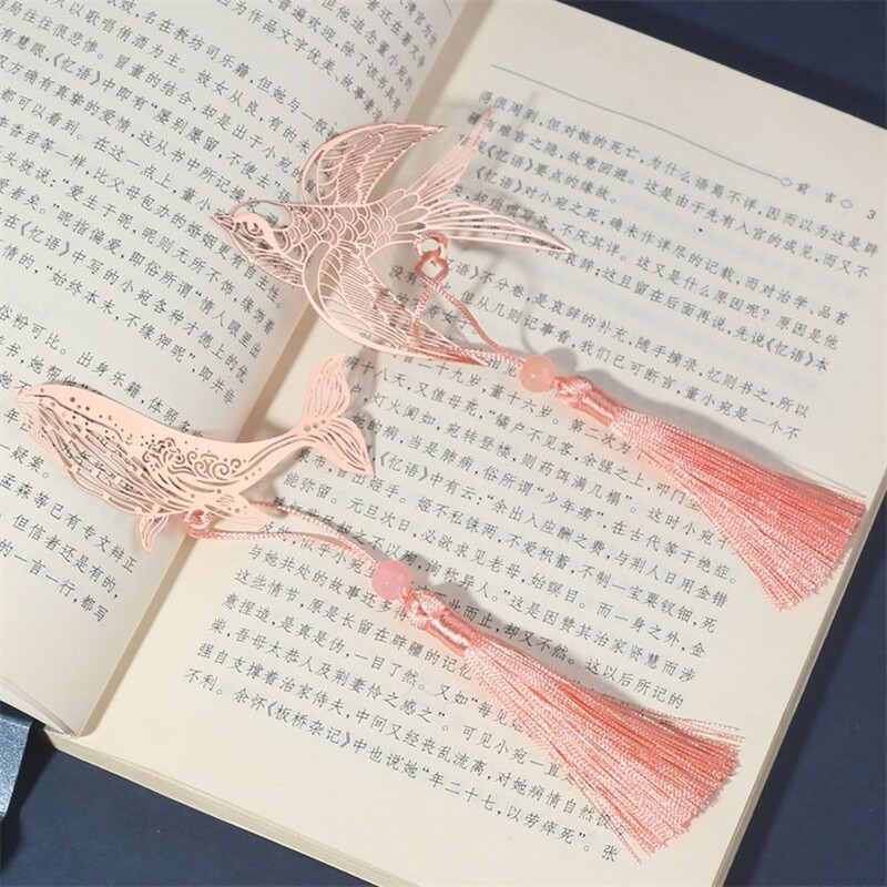 Semn de carte gol din metal în stil chinezesc, trandafir, lebădă, pin, macara, lotus, ciucuri