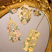 Розови флорални кухи златисти метални отметки с висулка Щипка за книги Ученик Приятел на книги Подаръци Страница Знак Училищни офис консумативи Канцеларски материали