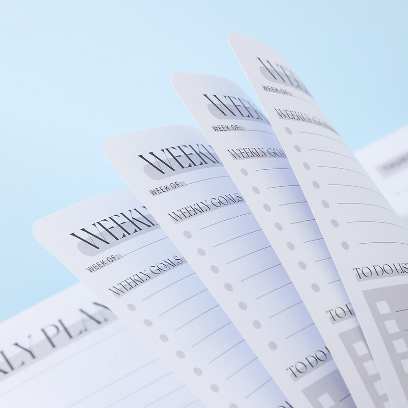 53 lehte Dateerimata nädalaplaneerija PVC kõvakaaneline märkmik Nädala eesmärk ülesannete loend Akadeemilise plaanija päevaplaanid prioriteedid