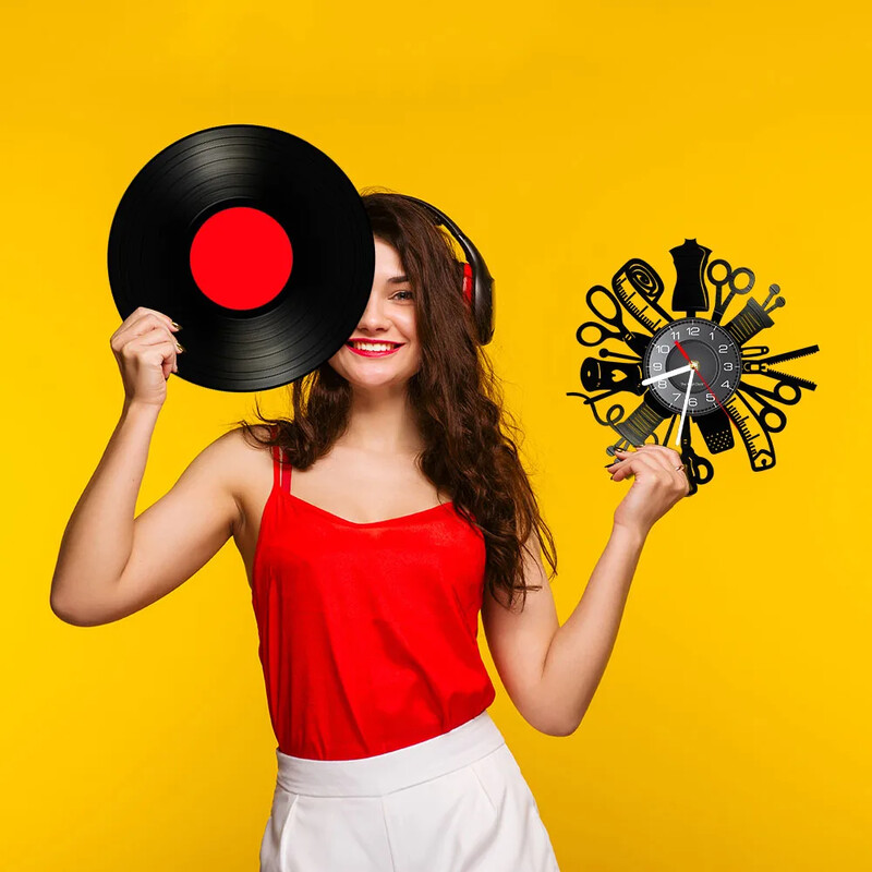 Винтидж шевна машина Стенен часовник Прошивка Винилова плоча Стенно изкуство Декоративен часовник Моден магазин Декорация на стена Табела Ретро идея за подарък