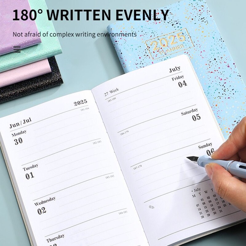 „Laser Agenda Escolar 2025“ anglų kalbos programos užrašų knygelės Užduočių sąrašas anglų k. A6 formato kišeninis planavimo laikas.