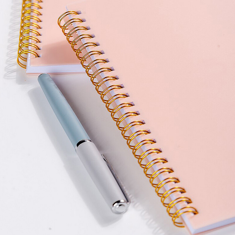 2022 A5 Dnevni red Planer Bilježnica Dnevnik Tjedni planer Cilj Navike Rasporedi Organizator Bilježnica Za službenika školske papirnice