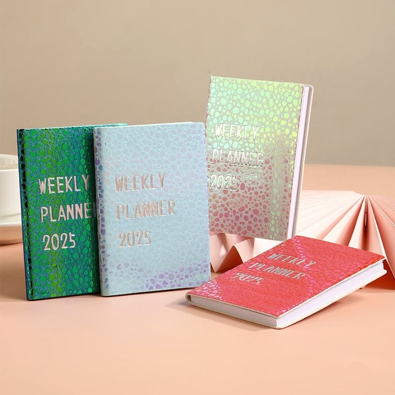 Laser 2025 A7 angļu valodas piezīmjdatora efektivitātes plāns krāsains ādas kabatas kalendārs 2025 angļu valodas grafiku plānotājs piezīmjdatora skola