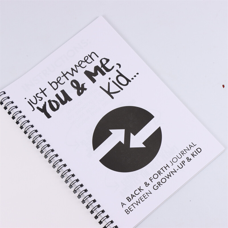 Смислен интерактивен планер за родители и деца, преносим уникален бележник за спомени за подобряване на взаимоотношенията между родител и дете