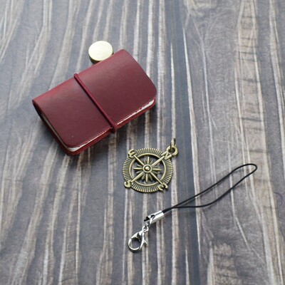Slatka mala bilježnica od goveđe kože, putna knjižica za crtanje, stenografska knjiga s kopčom i visećim privjeskom, prijenosni rokovnik