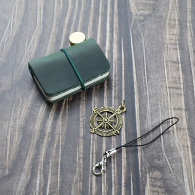 Slatka mala bilježnica od goveđe kože, putna knjižica za crtanje, stenografska knjiga s kopčom i visećim privjeskom, prijenosni rokovnik