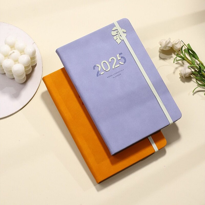 Inglise 2025 Ajakavaplaneerija Märkmik 2025 12 kuu A5 päevakava Märkmik To Do List Päevik Märkmik 365 päeva Märkmik Äri