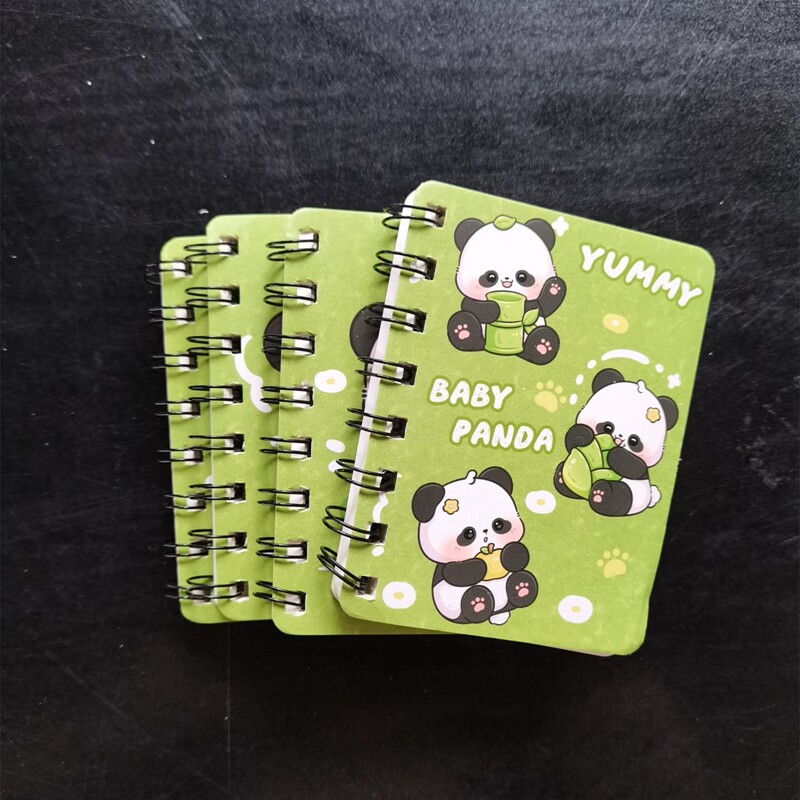 1 gab Kawaii Panda karikatūra A7 spoles piezīmju grāmatiņa 80 lappusēm Kabatas piezīmju grāmatiņa Biroja skola Mācību piederumi Mini Kawaii dienasgrāmatas žurnāls