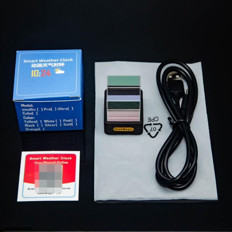 GeekMagic GIFTV Интелигентна метеорологична станция Цифров часовник с GIF анимации Албум Кристален куб Фото дисплей Холографски орнаменти