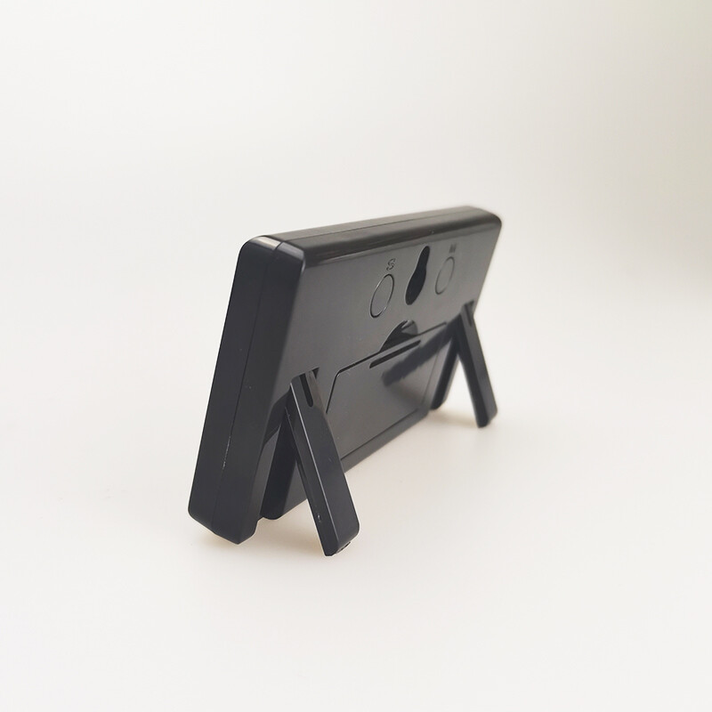 1vnt mini baterijomis maitinamas skaitmeninis stalinis laikrodis Laikas data 12 valandų ekranas stalo laikrodis Sieninis LCD laikrodis su 4 vnt AG10 baterija