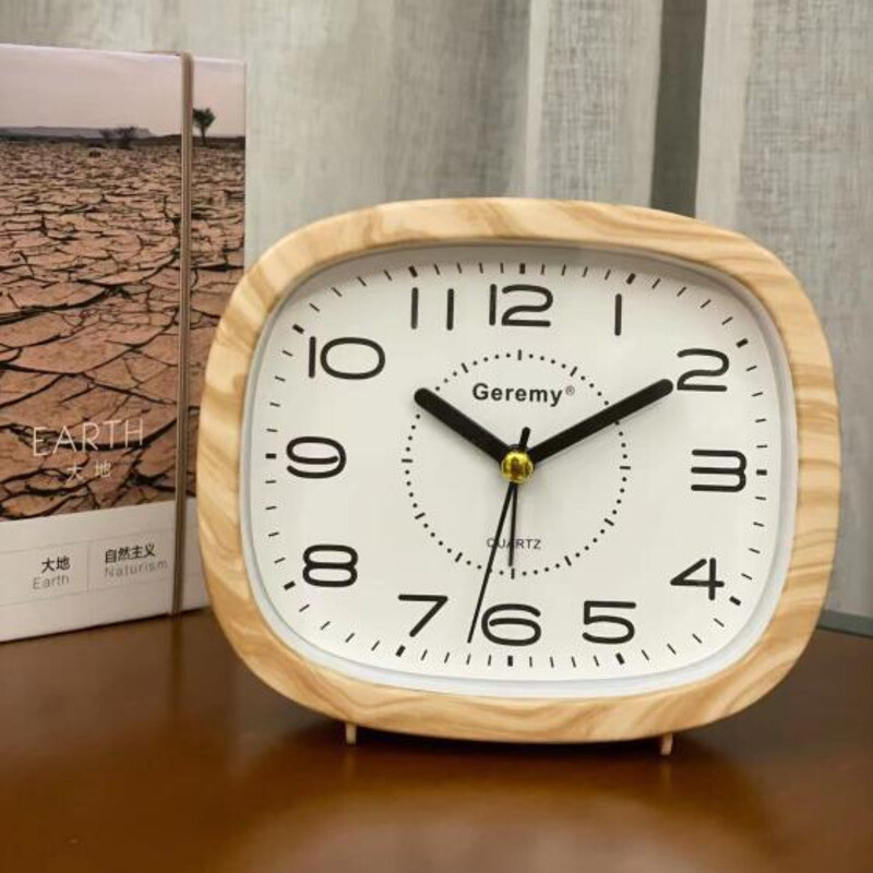Творчески минималистичен голям цифров аларма за студентско общежитие Настолен плот за възрастни и деца, нощно шкафче, часовник на седалката
