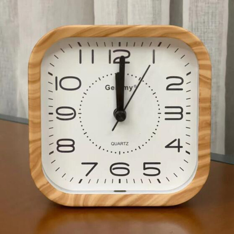 Творчески минималистичен голям цифров аларма за студентско общежитие Настолен плот за възрастни и деца, нощно шкафче, часовник на седалката