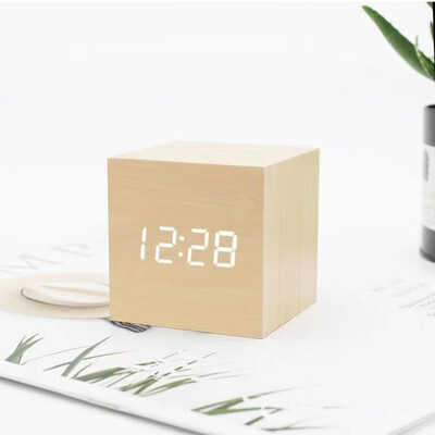 Ceas digital Ceas deşteptător Masă LED Ceasuri electronice din lemn Control sunet de birou Alimentat prin USB/AAA Decor pentru masă Decor pentru casă