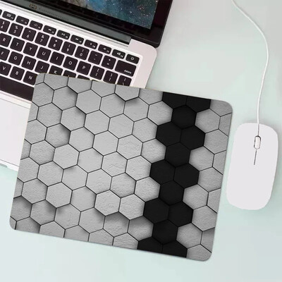 Аниме Hexagonal Honeycomb Mouse Pad Аксесоари за игри Gabinete PC Gamer Компютърна клавиатура Подложка за бюро Гумена лаптоп Малка подложка за мишка