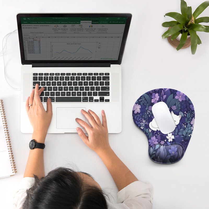 1 bucată Pisica albă întinsă pe flori Mouse Pad ergonomic moale anti-alunecare suport pentru încheietura mâinii Mat suport mouse Pad computer pentru birou PC