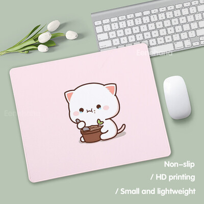Tampă de mouse mic Anime Peach Mochi Cat Cartoon Gamer Tastatură de birou Covorașă Kawaii Mini Mouse Pad anti-alunecare Covorașe de protecție pentru birou