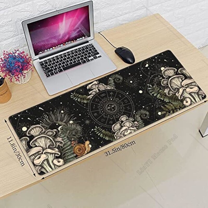 Witchy Mushroom Gaming Mouse Pad Tapet mare Mousepad Covorașe de cauciuc anti-alunecare Margini cusute pentru birou, lucru acasă, 31,5 x 11,8 inci