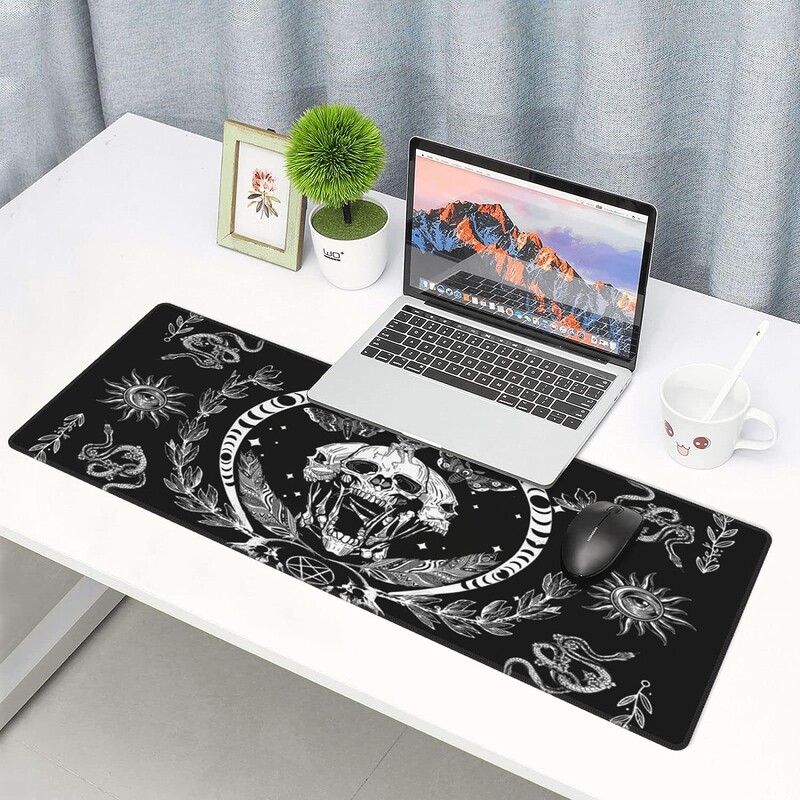 Skull Skeleton Moth Moon Mouse Pad Pad de mouse antiderapant din cauciuc cu margini cusute Covoraș de mouse impermeabil pentru birou 31,5" x 11,8"