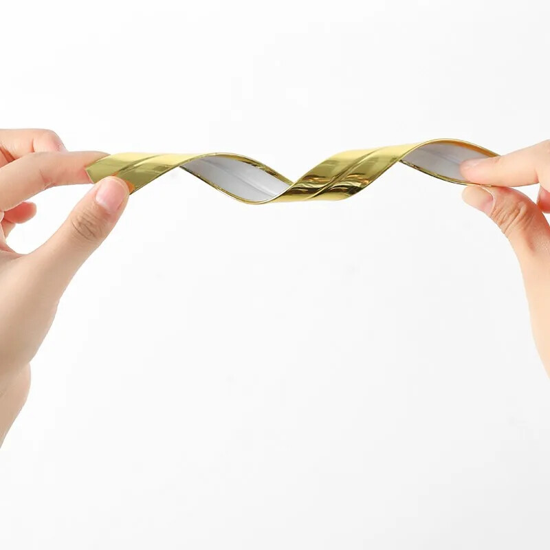 Linie decorativă PVC 2M Fond autoadeziv Bandă de margine pentru perete Colțurile interioare și exterioare ale pereților Autocolant 3D Bandă de decorare