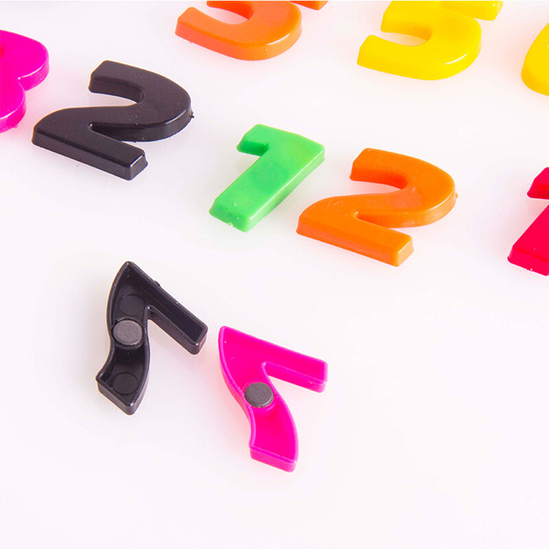 Magneți pentru frigider cu numere Magnet pentru frigider cu alfabet Litere magnetice și jucării cu cifre (tip litere majuscule + tip cifre)