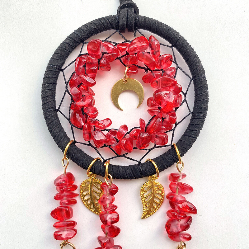 Apărător de vise Piatră de cristal Pene roșii Clopoțel de vânt Retro rafinat Pandantiv mașină Creativ Dormitor Ornamente agățate Cadouri de festival